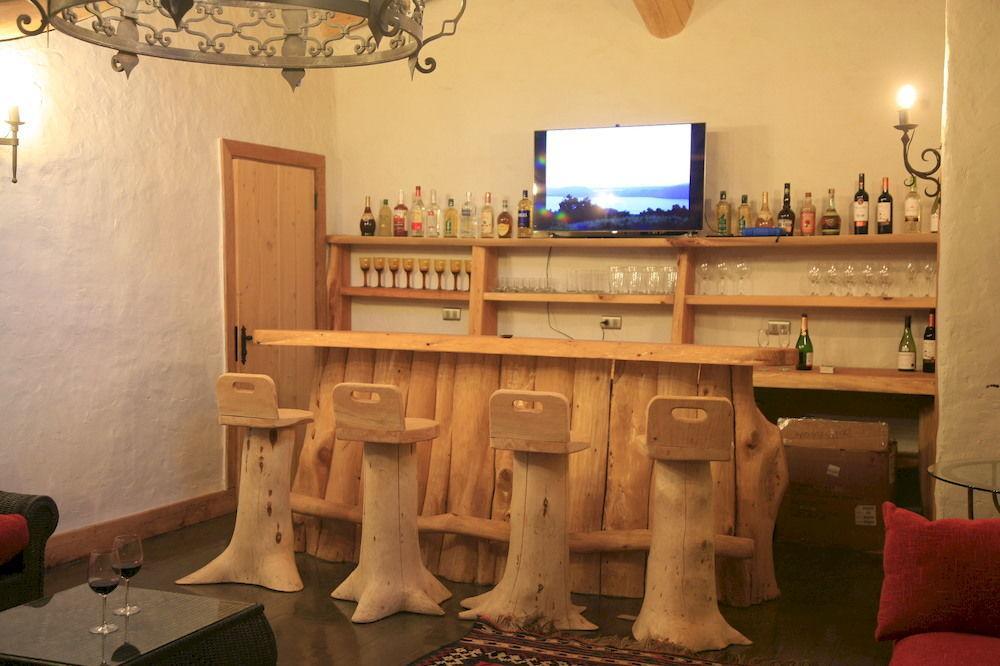 Tree Lodge Nidos De Пукон Экстерьер фото